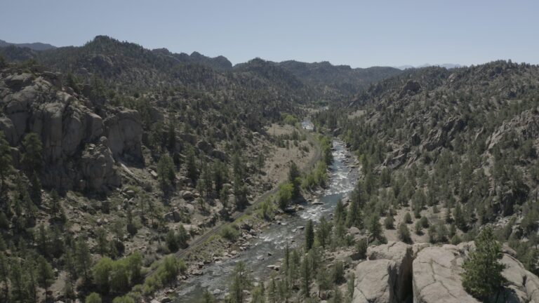 3 of Colorado's Best Whitewater Rafting trips browns canyon national monument whitewater rafting